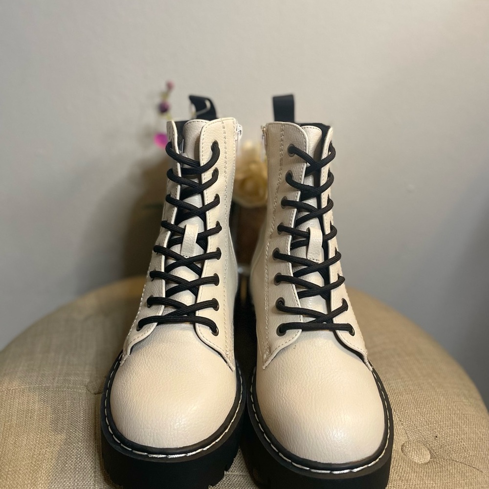 Sincerely Jules “Harley” Combat Boots - Size 8.5 - Picture 3 of 12
